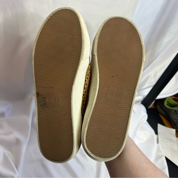 Madewell Sidewalk Low-Top Spot Dot Calf Hair Sneakers, size 8 - Picture 7 of 11